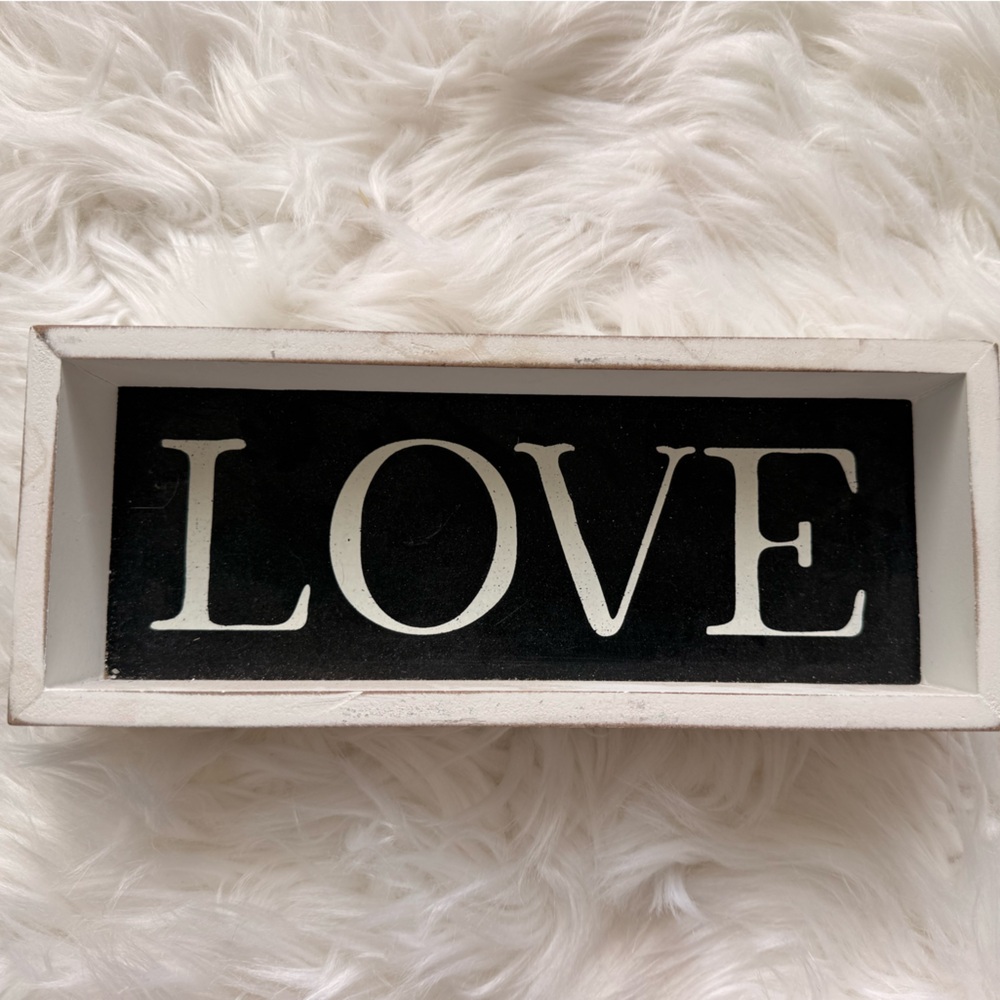 Black and White 'LOVE' Decorative Sign